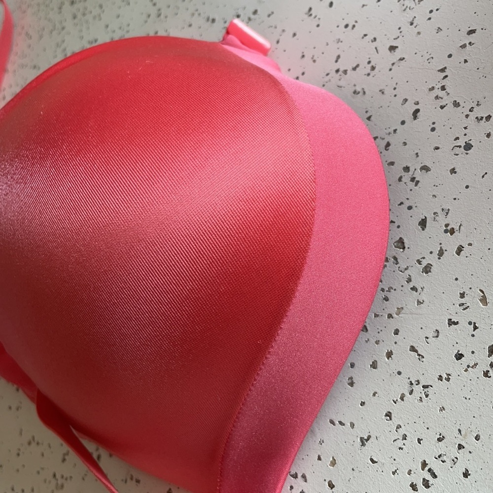 Victoria Secret bra - Picture 8 of 8